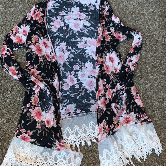 Boho Style Cardigan - Picture 4 of 7